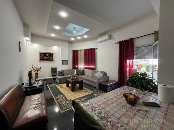 Tirane, shitet apartament 2+1 Kati 1, 116 m² 130.000 € (Fresk, prane rezidences Platea)