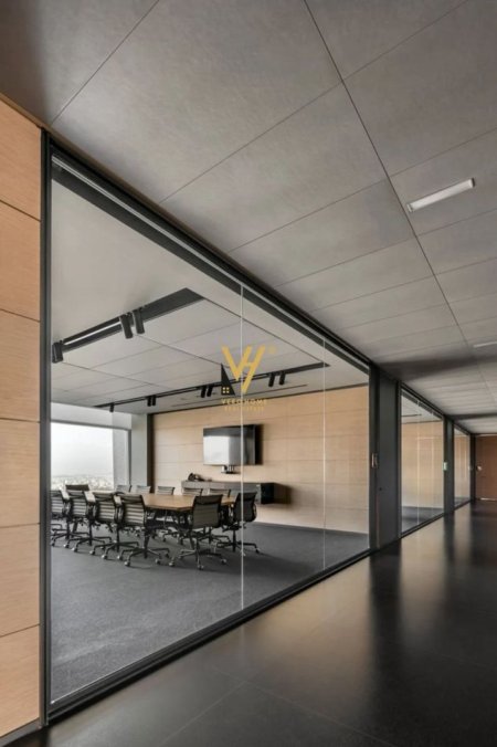 Tirane, jepet me qera ambjent biznesi Kati 6, 170 m² 2.500 € (RRUGA E KAVAJES)