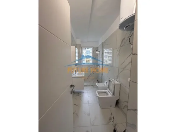 Tirane, shitet apartament 2+1 Kati 3, 100 m² 135.000 € 