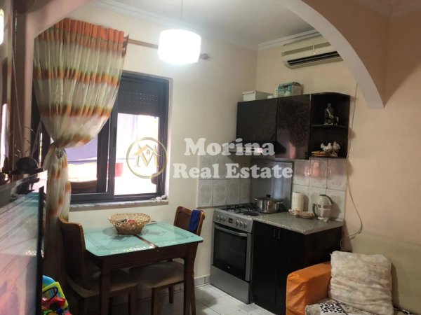 Tirane, jepet me qera apartament 1+1 Kati 2, 65 m² 350 € (Selite)