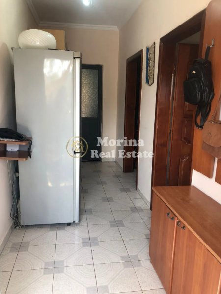 Tirane, jepet me qera apartament 1+1 Kati 2, 65 m² 350 € (Selite)