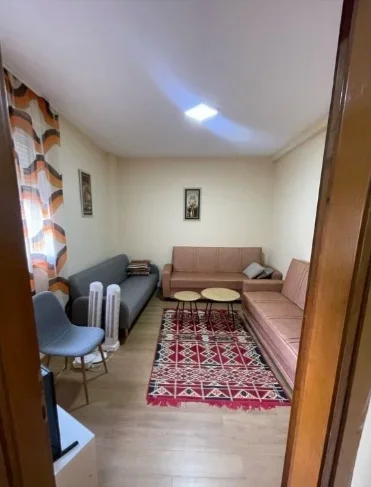 Tirane, shitet garsonier 1+1 Kati 2,  114.000 euro (ne qender te Tiranes ,rruga Luigj Gurakuqi)