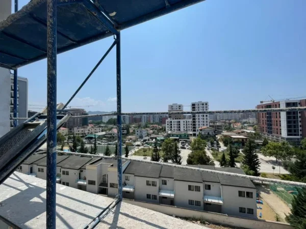 Tirane, shitet apartament 1+1+Ballkon Kati 6, 82 m² 132.000 € (KOMPLEKSI TURDIU)