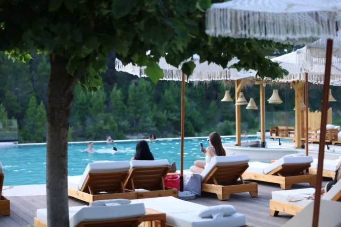 Tirane, oferte Pishina ne Tirane