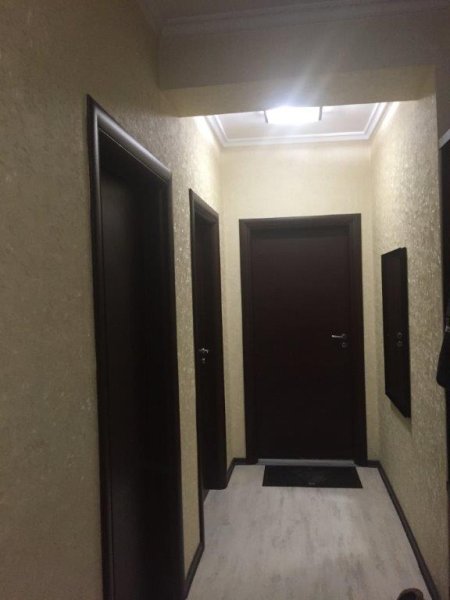 APARTAMENT  2+1 ME QIRA ISH EKSPOZITA   700 €