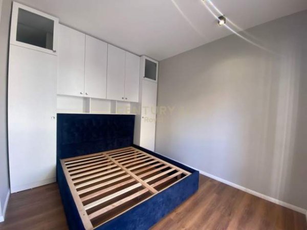 Tirane, jepet me qera apartament 2+1+BLK Kati 1, 80 m² 510 Euro (prane Kompleksit Halili)