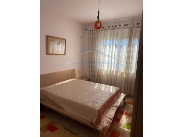 Tirane, shitet apartament 2+1+BLK Kati 5, 104 m² 95.000 Euro (Unaza e Re)