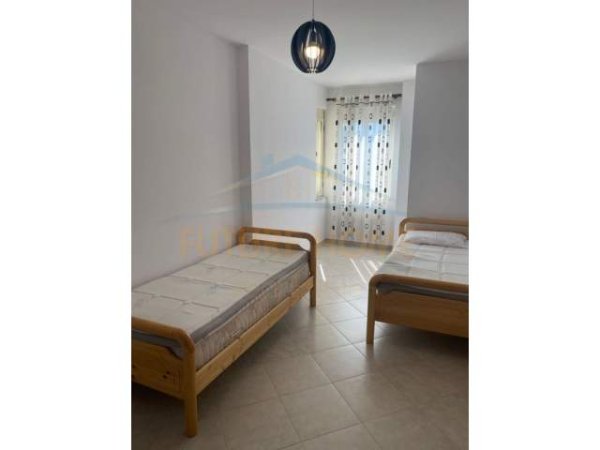 Tirane, shitet apartament 2+1+BLK Kati 5, 104 m² 95.000 Euro (Unaza e Re)