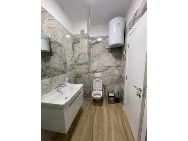 Tirane, jepet me qera apartament 2+1+A Kati 7, 107 m² 500 Euro (ASTIR)
