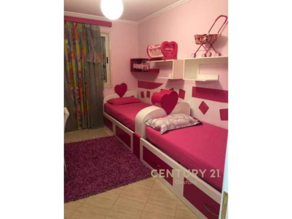 Tirane, jepet me qera apartament 2+1+BLK Kati 6, 95 m² 400 Euro (ASTIR)