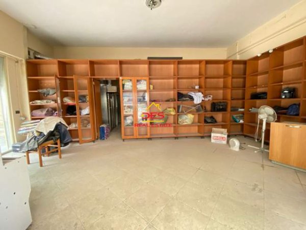 Vlore, shitet ambjent biznesi Kati 0, 65 m² 100.000 Euro (Rruga Murat Terbaci)