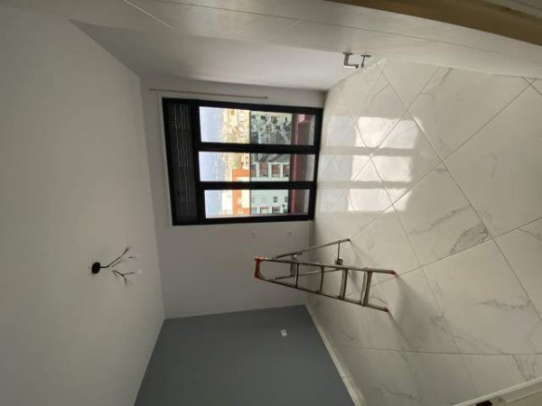 Tirane, jepet me qera apartament 1+1 Kati 6, 70 m² 500 Euro (Fusha e ali demit)