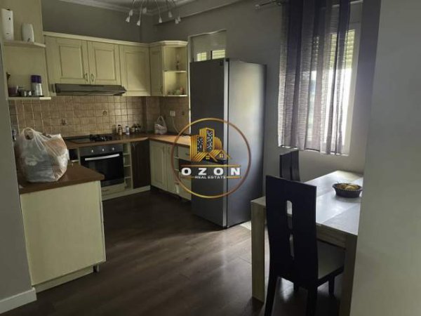 Tirane, jepet me qera apartament 1+1+A+BLK Kati 2, 71 m² 320 Euro (RRUGA E THESARIT)