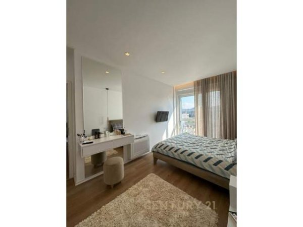 Tirane, jepet me qera apartament 2+1+BLK Kati 5, 110 m² 750 Euro (KOMPLEKSI MAGNET)