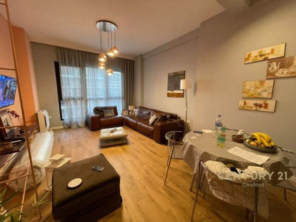 Tirane, shitet apartament 2+1+BLK Kati 5, 100 m² 215.000 Euro (Square 21)