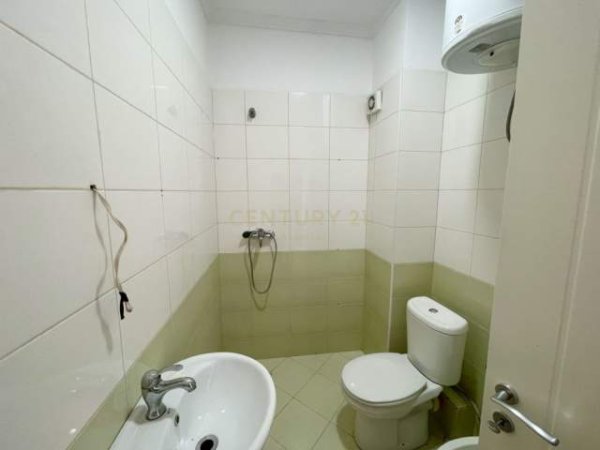 Tirane, shes apartament 1+1+BLK 60.000 Euro (astir)