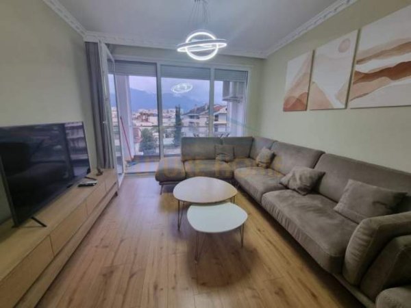 Tirane, shitet apartament 2+1 Kati 3, 91 m² 170.000 Euro (Fiori Di Bosko)