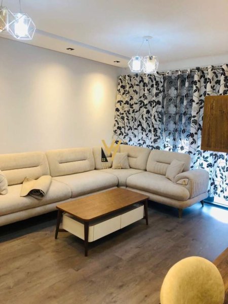 Tirane, jepet me qera apartament 2+1+A+BLK Kati 6, 100 m² 600 Euro (don bosko)