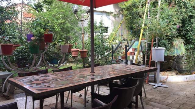 Tirane, jepet me qera apartament 2+1 Kati 3, 210 m² 360 Euro