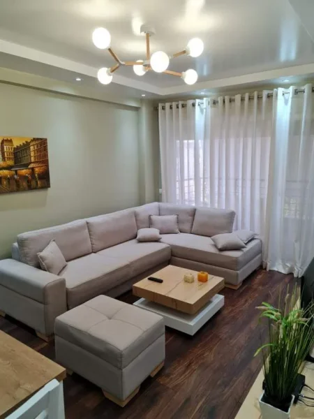 Tirane, jepet me qera apartament 2+1+BLK Kati 2, 85 m² 800 Euro (TEG, Rezidenca Sunrise)