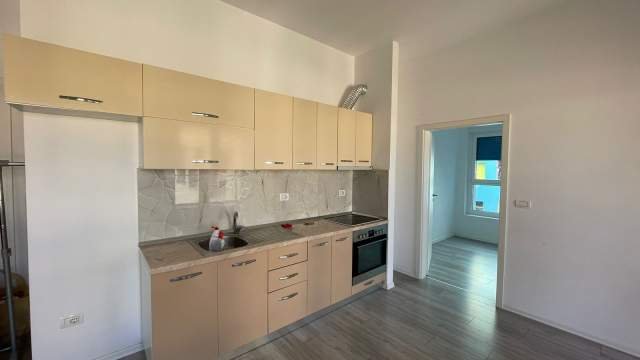 Tirane, jepet me qera apartament 1+1 Kati 3, 56 m² 30.000 Leke (Pasho Hysa)