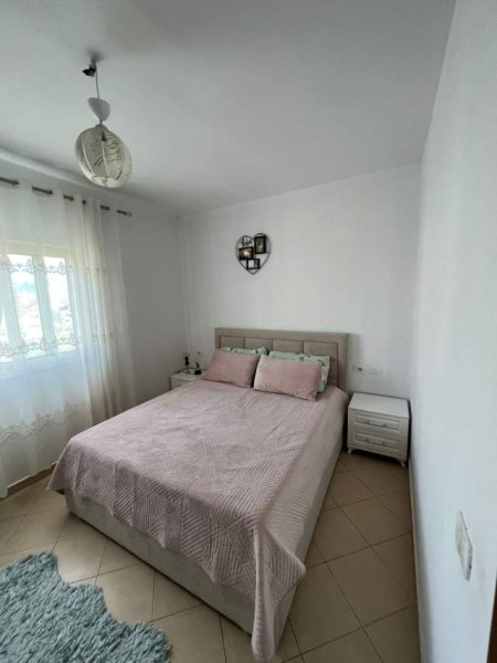 Tirane, jepet me qera apartament 2+1+BLK Kati 5, 100 m² 500 Euro (Fusha e Aviacionit)