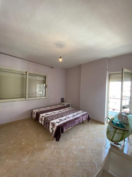 Tirane, jepet me qera apartament 2+1+BLK Kati 6, 80 m² 40.000 Leke (Misto Mame)