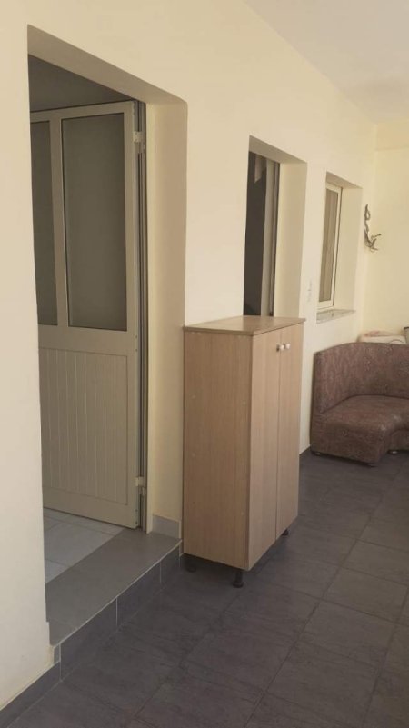 Tirane, jepet me qera Vile 1+1+BLK Kati 2, 60 m² 35.000 Leke (Mine Peza)