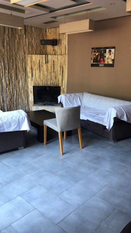 Tirane, jepet me qera Vile 2+1 Kati 1, 140 m² 50.000 Leke (Don Bosko)