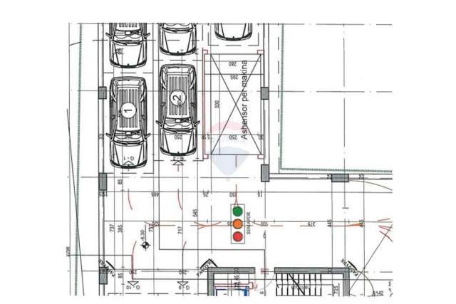 Tirane, shitet garazh Kati -1, 32 m² 30.000 Euro (Shkolla Baletit, Rruga "Petro Nini Luarasi")