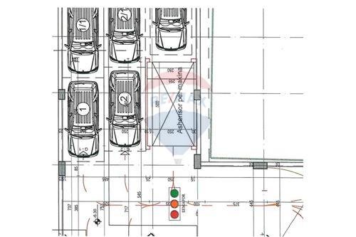 Tirane, shitet garazh Kati -1, 32 m² 30.000 Euro (Shkolla Baletit, Rruga "Petro Nini Luarasi")