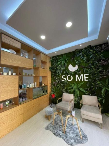 Tirane, jepet me qera ambjent biznesi Kati 0, 60 m² 800 Euro (Pallati me Shigjeta)