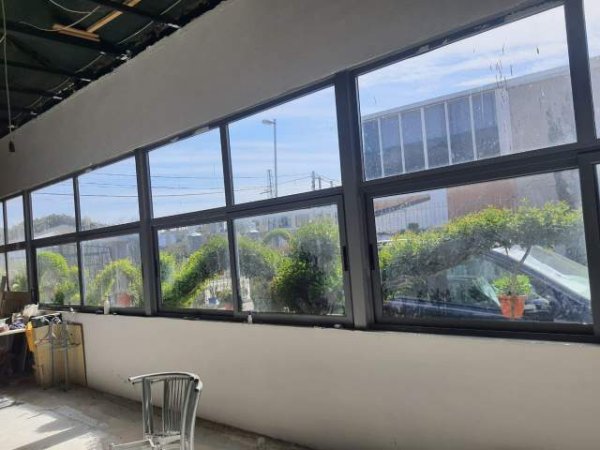 Tirane, jepet me qera ambjent biznesi Kati 0, 180 m² 800 Euro (Rruga Pjeter Budi 395)