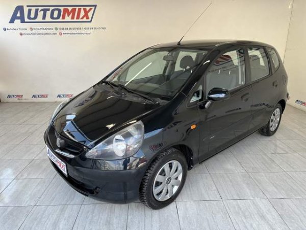 Tirane, shes makine Honda JAZZ Viti 2003, 3.100