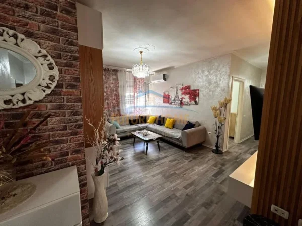 Tirane, shitet apartament 2+1 Kati 4, 88 m² 138.998 €