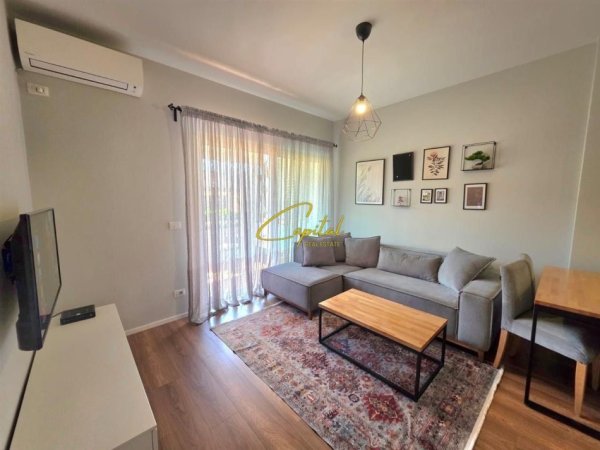 Tirane, jepet me qera apartament 1+1 Kati 3, 65 m² 550 € (LIQENI I THATE)