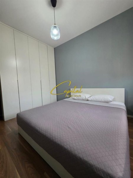 Tirane, jepet me qera apartament 1+1 Kati 3, 65 m² 550 € (LIQENI I THATE)