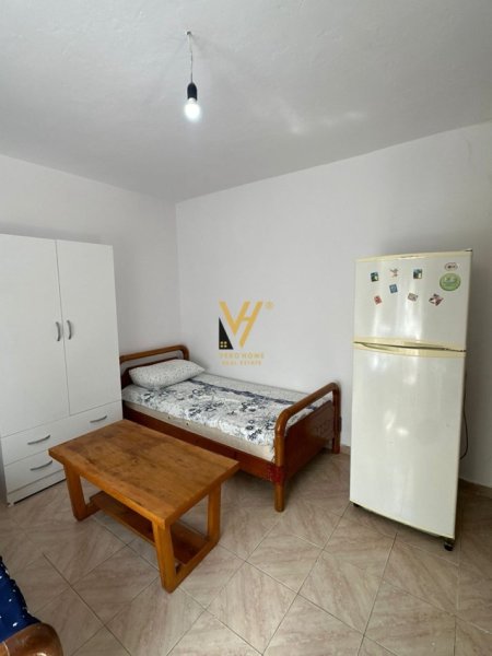 Tirane, jepet me qera garsonier Kati 1, 33 m² 350 € (VASIL SHANTO)