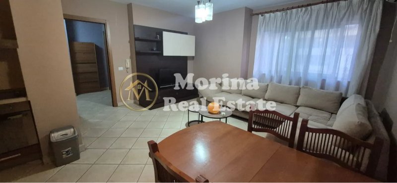 Tirane, jepet me qera apartament 2+1 Kati 5, 100 m² 650 € (21 Dhjetori)