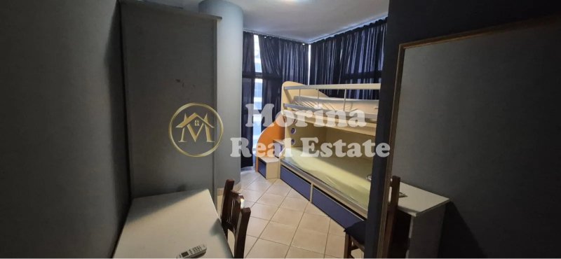 Tirane, jepet me qera apartament 2+1 Kati 5, 100 m² 650 € (21 Dhjetori)