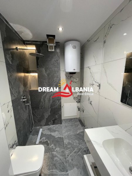 Tirane, shitet apartament 1+1 , 49 m² 98.000 € 