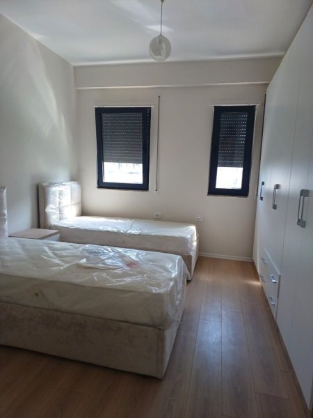 Tirane, jepet me qera apartament 2+1+Ballkon Kati 4, 80 m² 550 € (Astir Rezidenca Oasis)