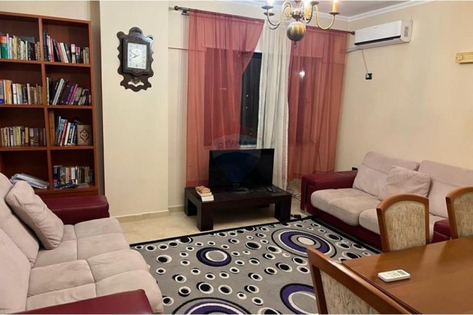 Tirane, shitet apartament 2+1 , 92 m² 180.000 € (Kodra e Diellit)