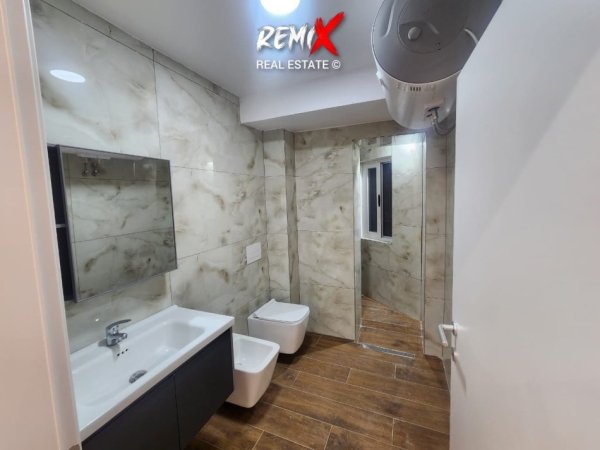 Durres, shitet apartament 2+1+Aneks+Ballkon Kati 3, 80 m² 98.000 €