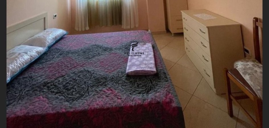 Tirane, jepet me qera apartament 1+1+Ballkon Kati 7, 74 m² 450 € (YZBERISHT)