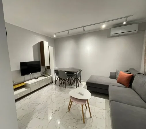 Tirane, shitet apartament 1+1+Aneks+Ballkon Kati 2, 60 m² 206.000 € (liqeni artificial)