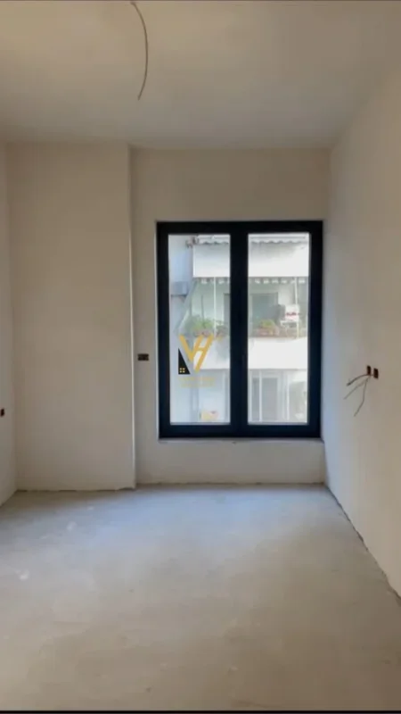 Tirane, shitet apartament 1+1+Ballkon Kati 4, 59 m² 300.000 € (RRUGA E KOSOVAREVE)