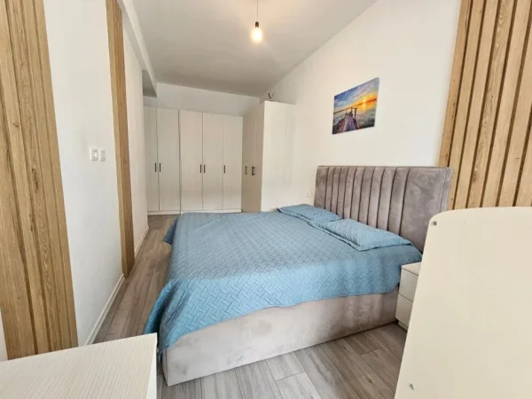 Tirane, shitet apartament 2+1+Ballkon Kati 6, 90 m² 118.500 € (Kompleksi Mangalem)