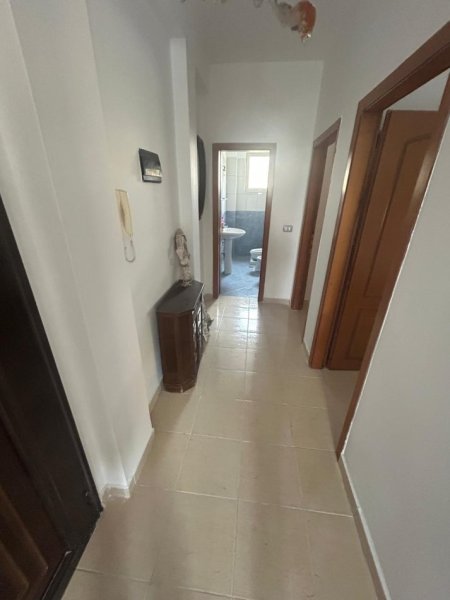 Durres, shitet apartament 2+1+Aneks+Ballkon Kati 3, 85 m² 85.000 € (Mali i Robit)