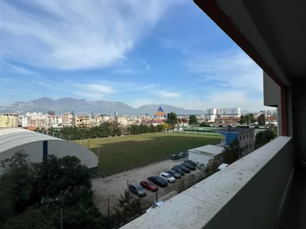 Tirane, shitet apartament 2+1+Ballkon Kati 4, 90 m² 165.000 € (GOLDEN PARK 3)